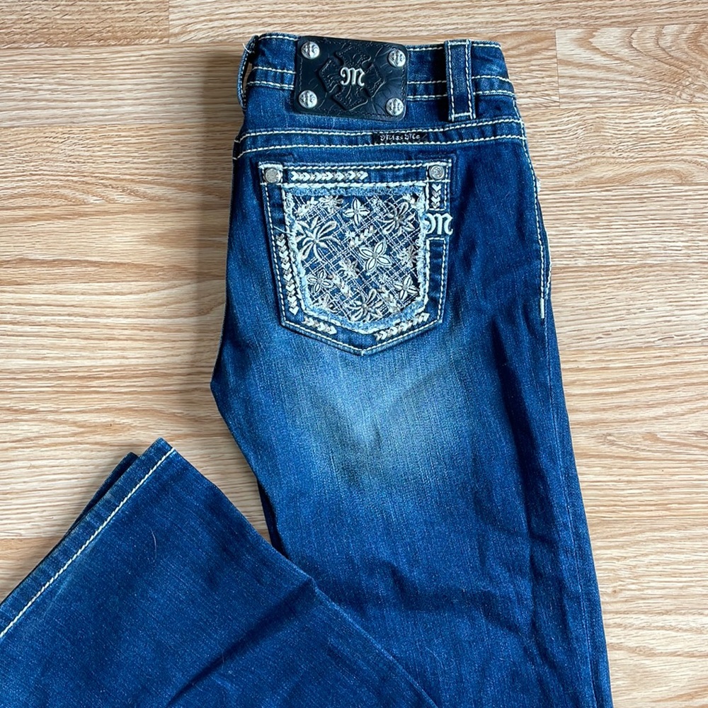 Brand New Miss Me Signature Bootcut Bling Jeans Ladies 27